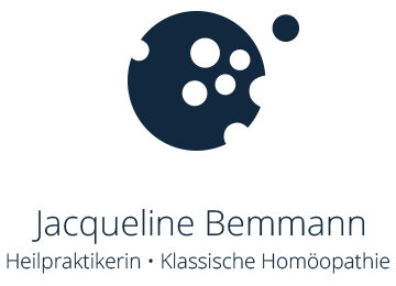 Großes Logo mit Text Jacqueline Bemmann, Heilpraktikerin, Klassische Homöopathie